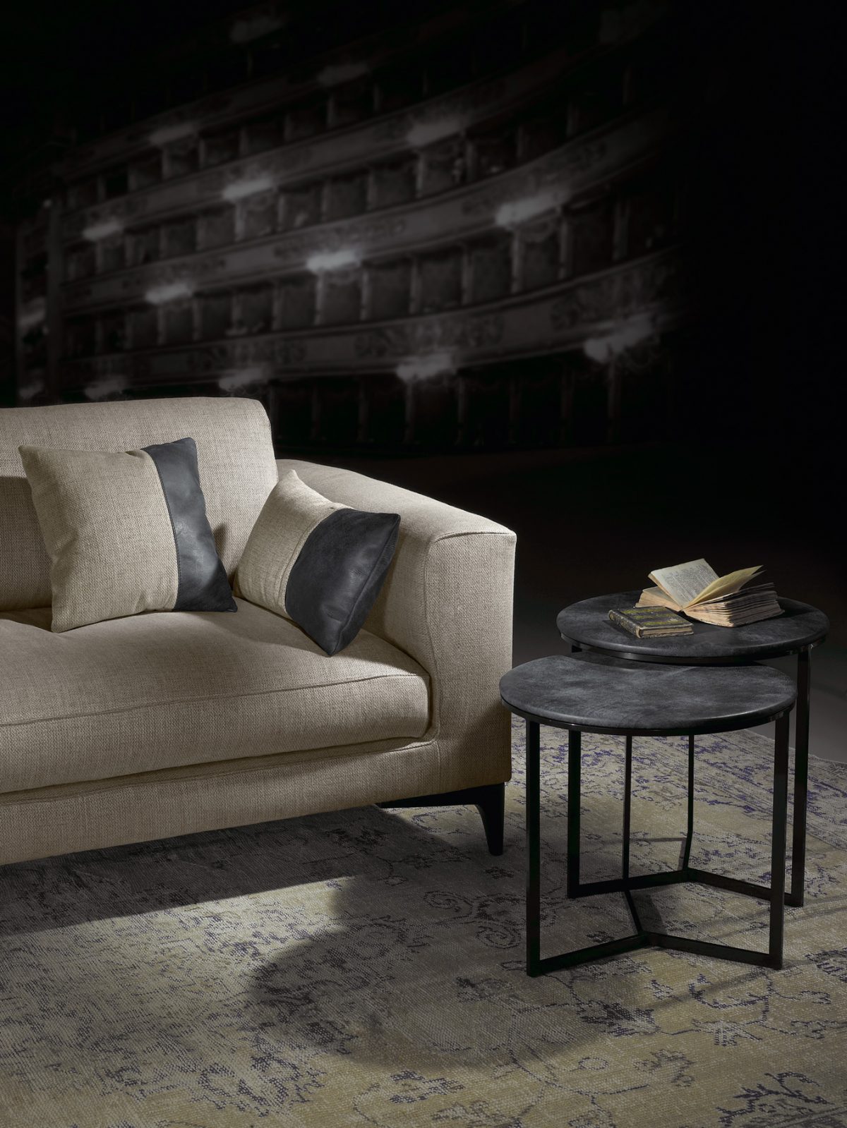 VALENTINO - Image 6