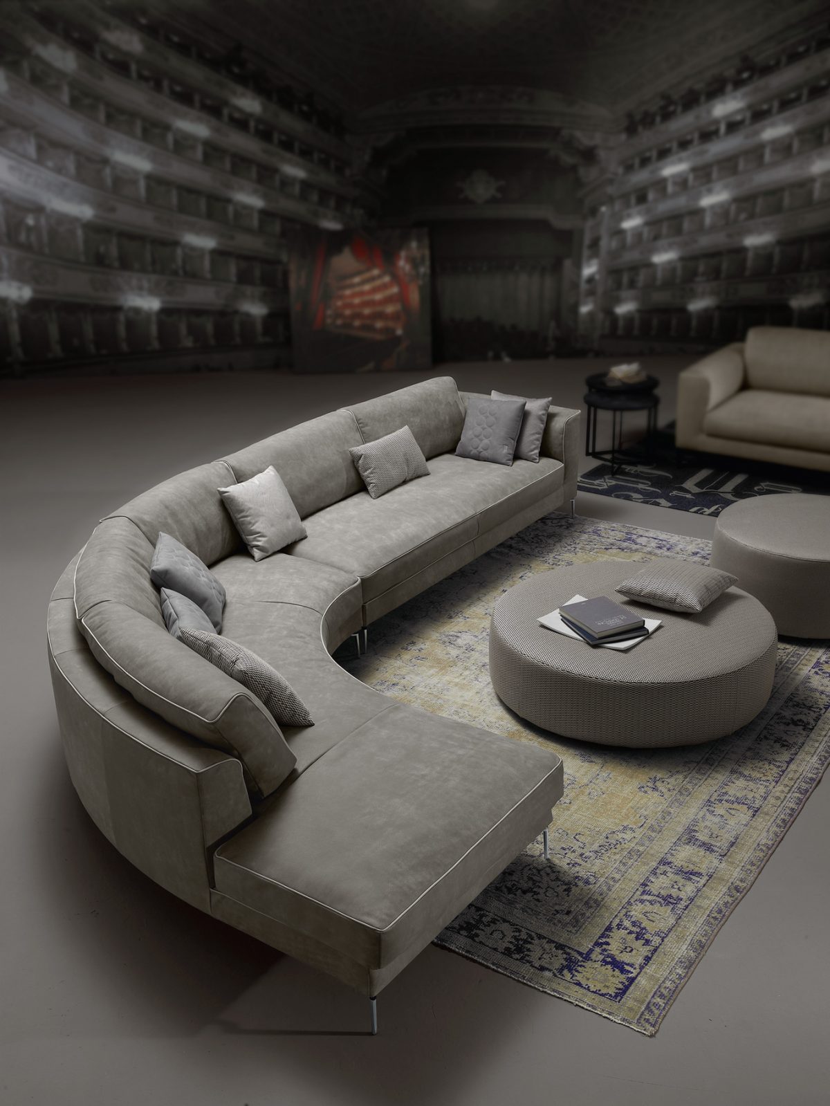VALENTINO - Image 5